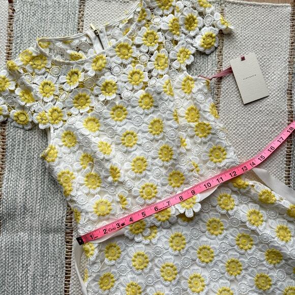 Alex Marie White Yellow Floral Shirt Sleeves Midi Dress Women’s Size 2 - Picture 6 of 9